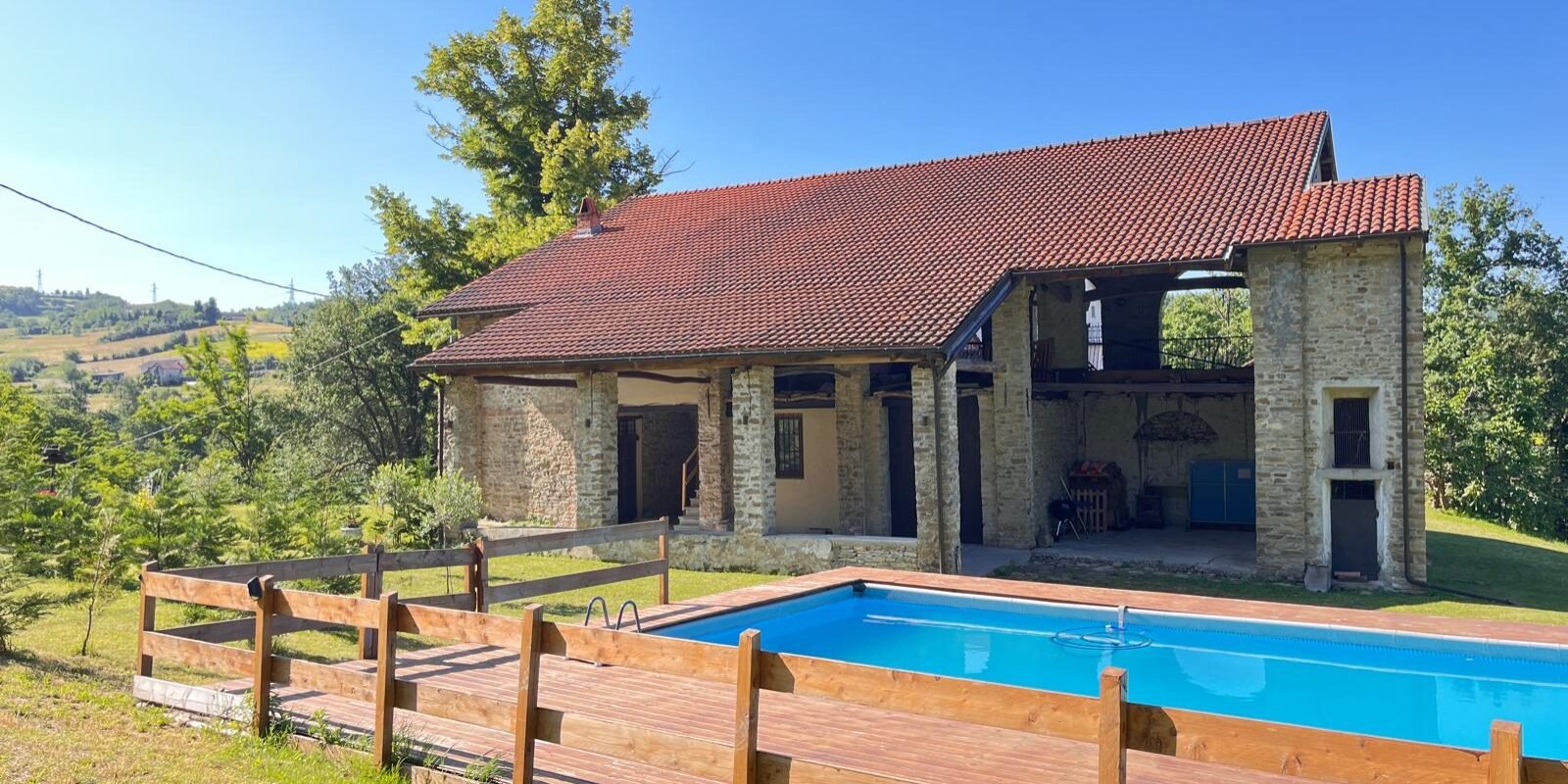 Location per feste private a Melazzo – piscina Tenuta San Lorenzo